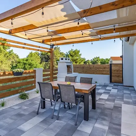 Apartman Leon Medulin Exterior photo