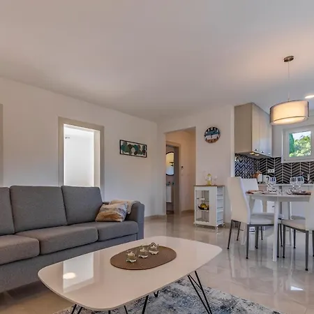 Apartman Leon Medulin Exterior photo